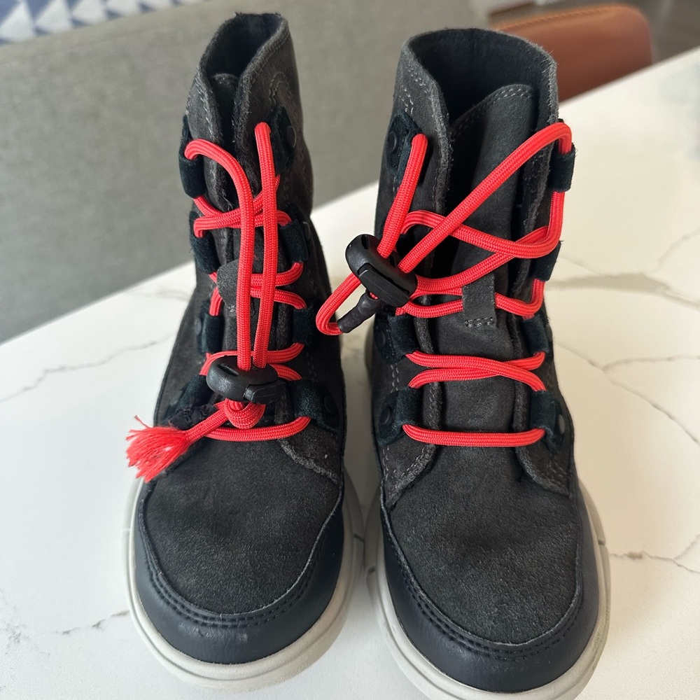 Girls Sorel Black and Red Winter Boots (pair 2)